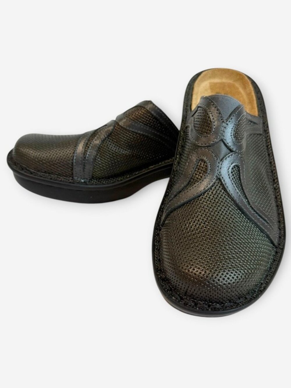 NAOT Moldova Wedge Pump EU Sz 38